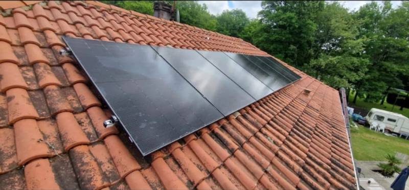 Installation de panneaux solaires à Launaguet (3kW)